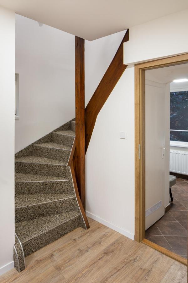 Minimalistic House In Vinohrady By Prague Days Villa Buitenkant foto